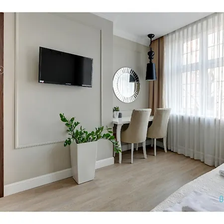 Libertas Premium At Old Town Apartmán *